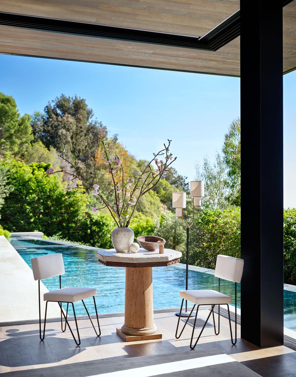 Inside a Perfectly Breezy Los Angeles Pad Designed by Jeremiah Brent and Nate Berkus