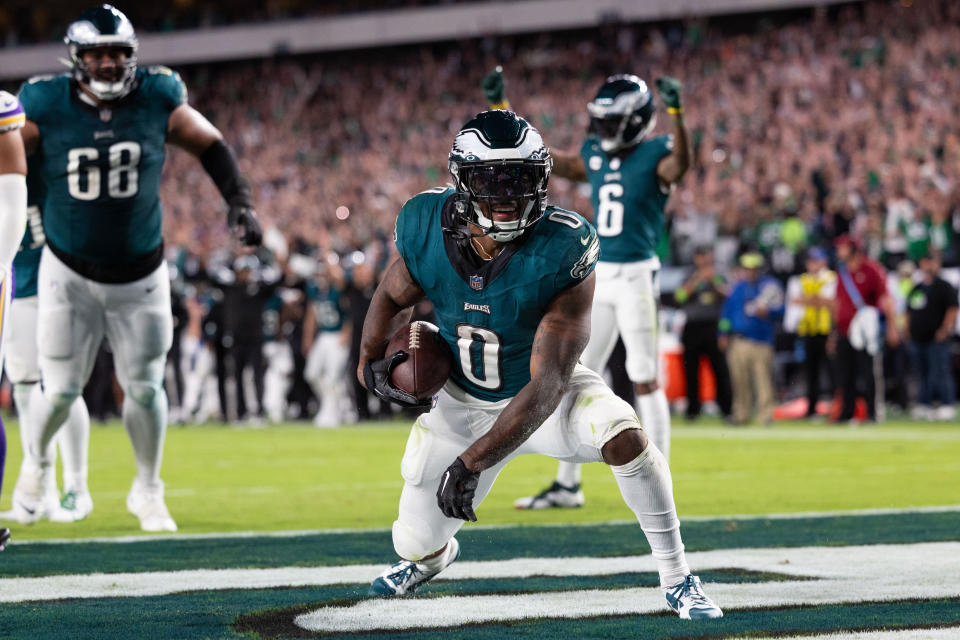 Philadelphia Eagles running back <a class="link " href="https://sports.yahoo.com/nfl/players/32705" data-i13n="sec:content-canvas;subsec:anchor_text;elm:context_link" data-ylk="slk:D’Andre Swift;sec:content-canvas;subsec:anchor_text;elm:context_link;itc:0">D’Andre Swift</a> (0) celebrates his touchdown against the <a class="link " href="https://sports.yahoo.com/nfl/teams/minnesota/" data-i13n="sec:content-canvas;subsec:anchor_text;elm:context_link" data-ylk="slk:Minnesota Vikings;sec:content-canvas;subsec:anchor_text;elm:context_link;itc:0">Minnesota Vikings</a>. Mandatory Credit: Bill Streicher-USA TODAY Sports