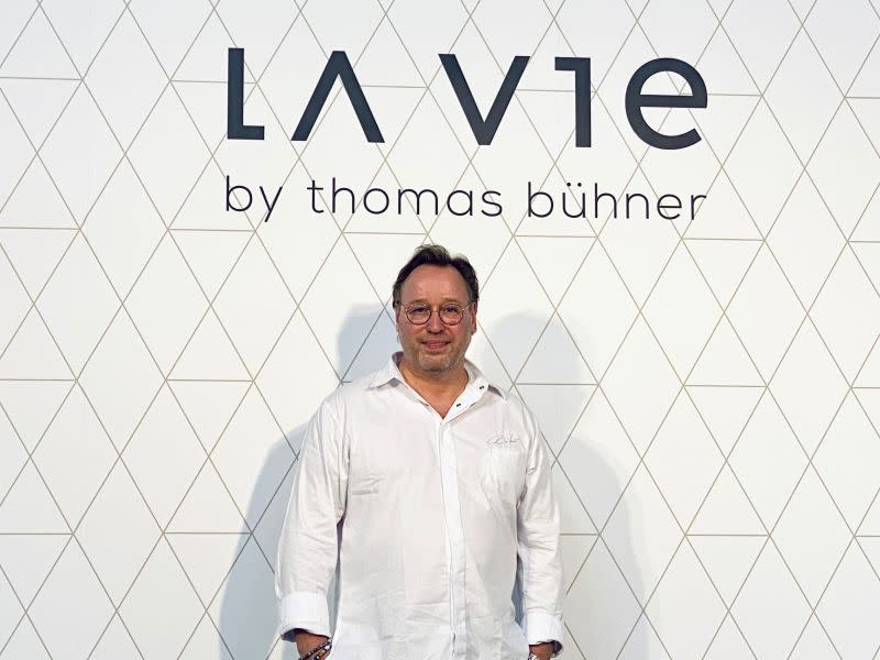 ▲德國米其林三星名廚Thomas Bühner所開設的La Vie餐廳，自2011年起、連續7年蟬連米其林三星，是公認的米其林榜上傳奇。今（24）日Thomas Bühner親口宣布，將在台北大直開設「La Vie by thomas bühner睿麗餐廳」，預計最快2023年正式開幕。（圖／記者蕭涵云攝）