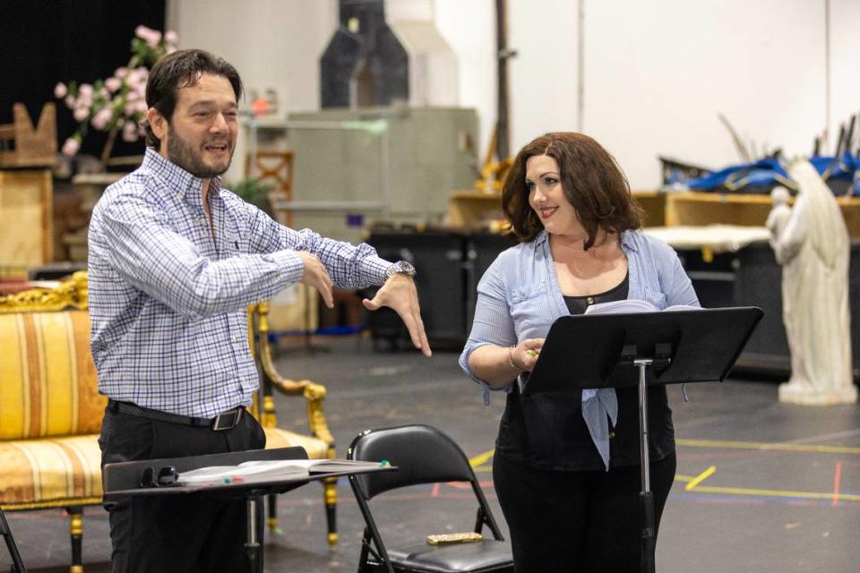 Playing Mario Cavaradossi is Arturo Chacón-Cruz seen in rehearsal with Toni Marie Palmertree as Tosca. (Photo courtesy of Eric Joannes)