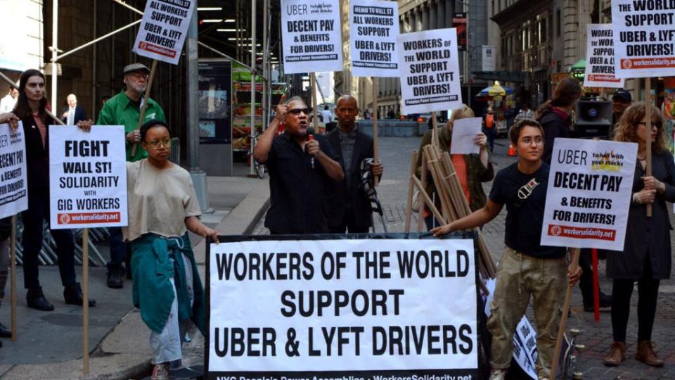 Uber and Lyft Gear Up for Pay Increases in Minnesota: What Drivers and Investors Need to Know