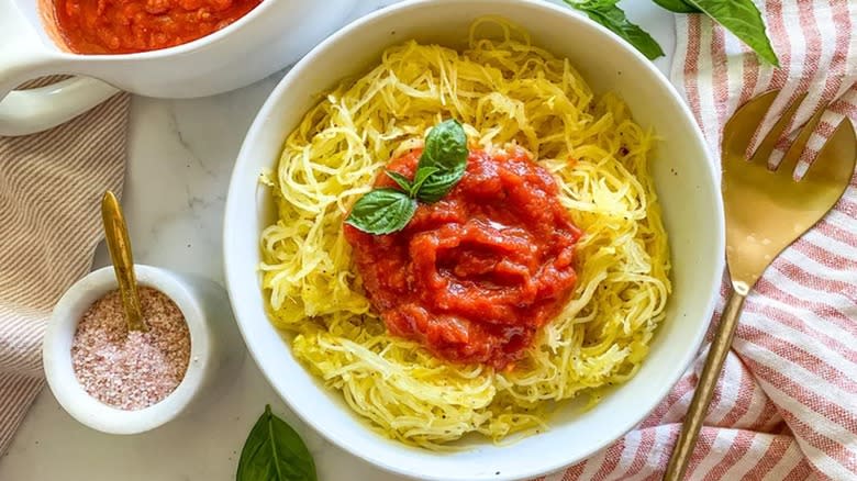 spaghetti squash with marinara sauce