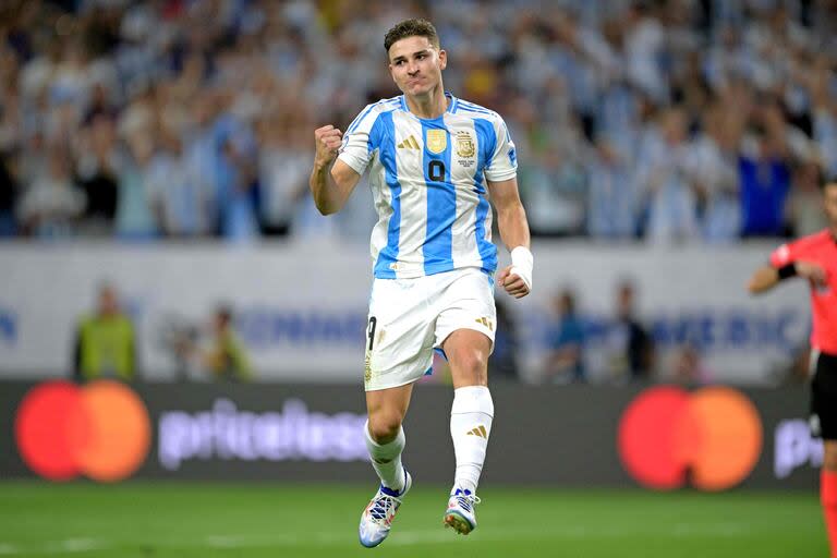 Julián Álvarez, el autor del primer gol en la semifinal de la Copa América frente a Canadá