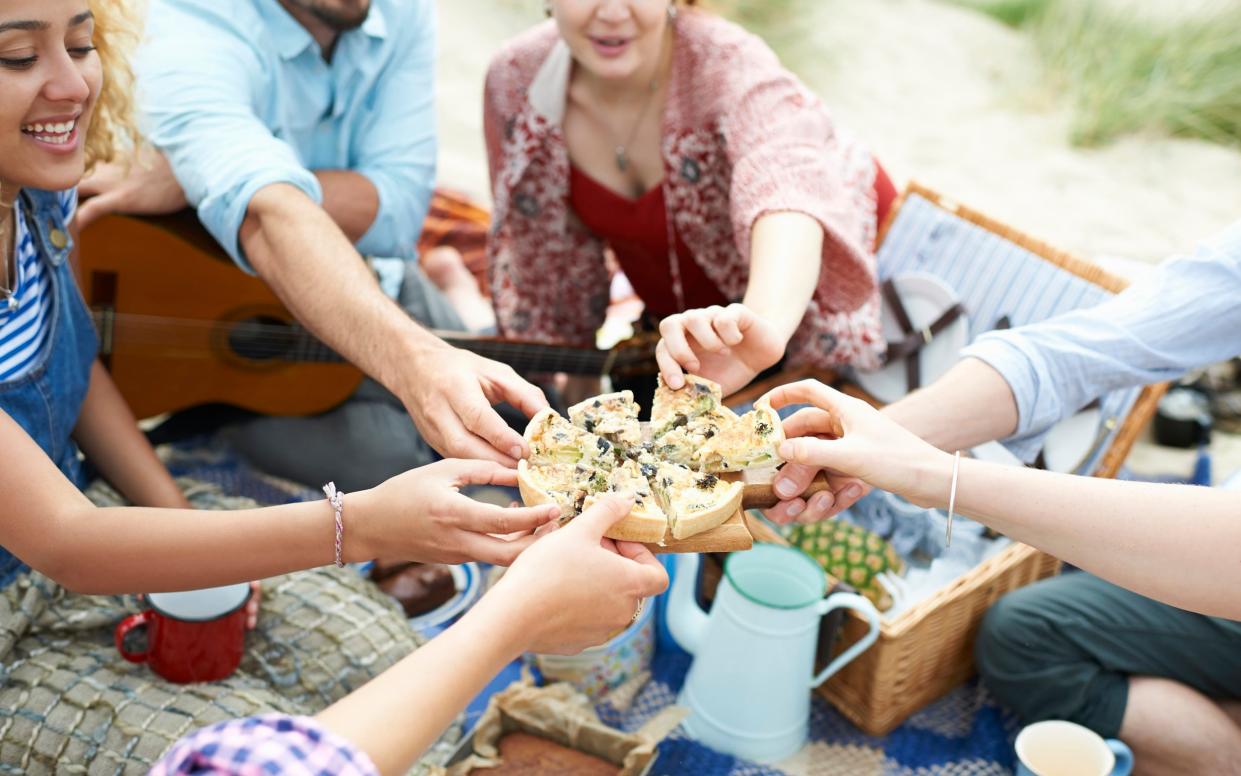 More than half of Gen Z diners opt for picnics with friends over sit-down meals