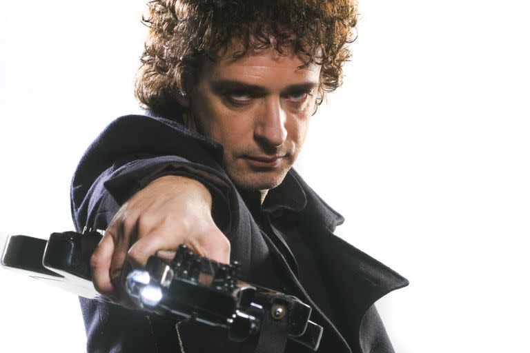 Gustavo Cerati retratado para la revista Rolling Stone