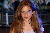<p>Auf der Premiere von "Harry Potter und der Stein der Weisen" 2002 wirkte Emma Watson noch ziemlich schüchtern - kein Wunder, damals war sie gerade zwölf Jahre alt ... (Bild: John Li/Getty Images)</p> 