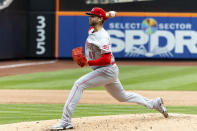 Cincinnati Reds starting pitcher T.J. Zeuch throws during the second inning of a baseball game against the New York Mets, Wednesday, Aug. 10, 2022, in New York. (AP Photo/Julia Nikhinson)