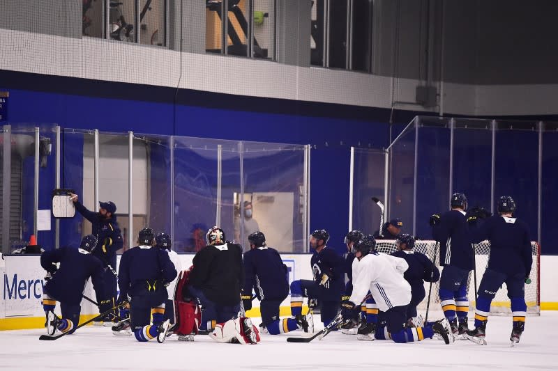 FILE PHOTO: NHL: St. Louis Blues-Workouts