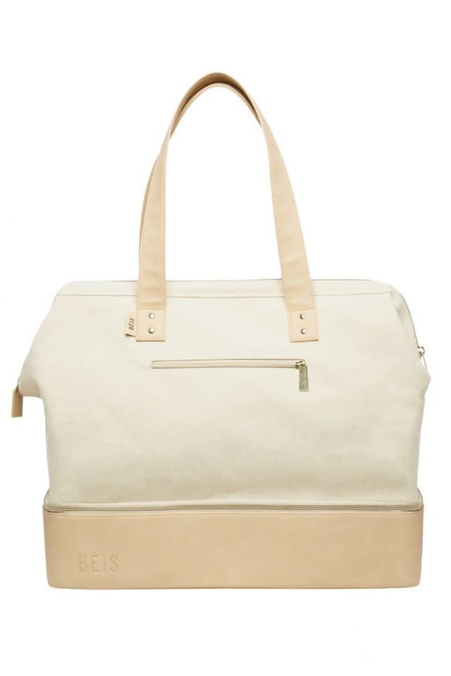 The Weekender bag by Shay Mitchell's BÉIS