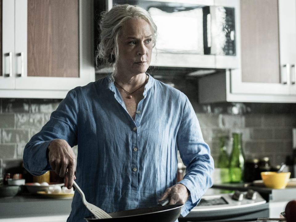 Carol's back in the kitchen TWD 11c