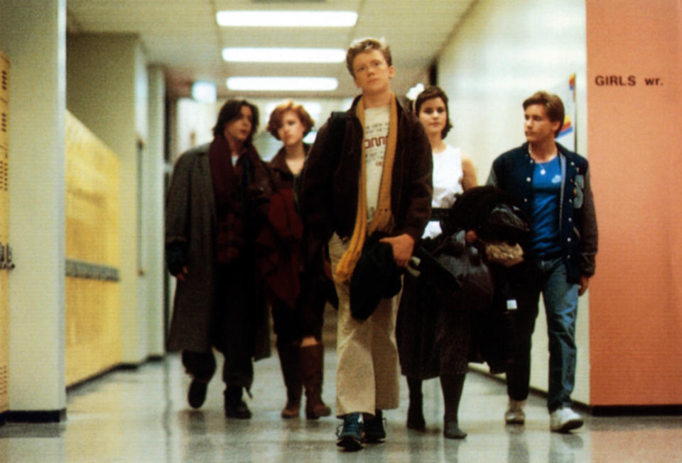 THE BREAKFAST CLUB, from left: Judd Nelson, Molly ringwald, Anthony Michael Hall, Ally Sheedy, Emilio Estevez, 1985, © Universal/courtesy Everett Collection