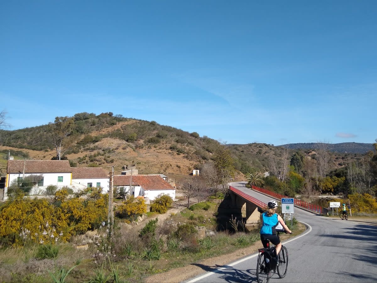 On the road to Almodovar: part of the Alentejo Circuit (Huw Thomas)