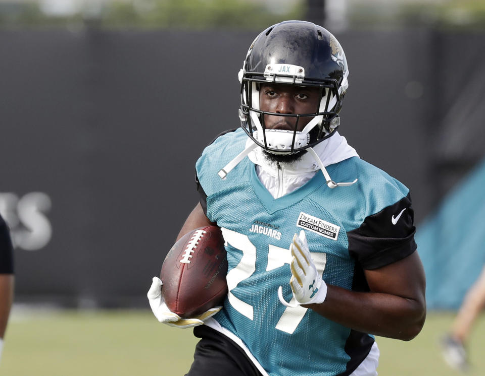 Jacksonville Jaguars running back Leonard Fournette could exceed expectations this season behind sound offensive line play. (AP Photo/John Raoux)