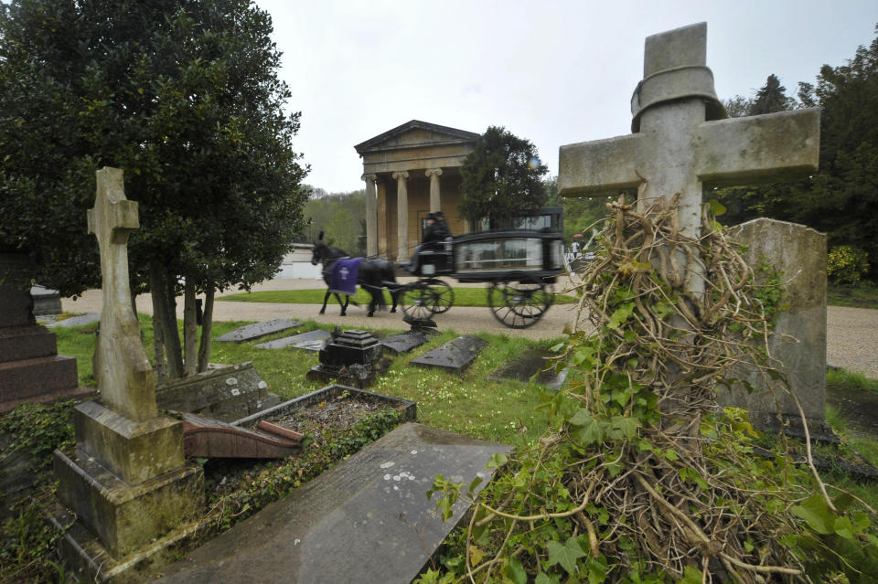 A horse-drawn Victorian hearse makes its way to a ceremony to celebrate the re-opening of the Victorian Arnos Vale cemetery, Bristol, following a 5m project to restore the impressive 45 acre parkland site into a heritage, wildlife, education and visitors centre. 