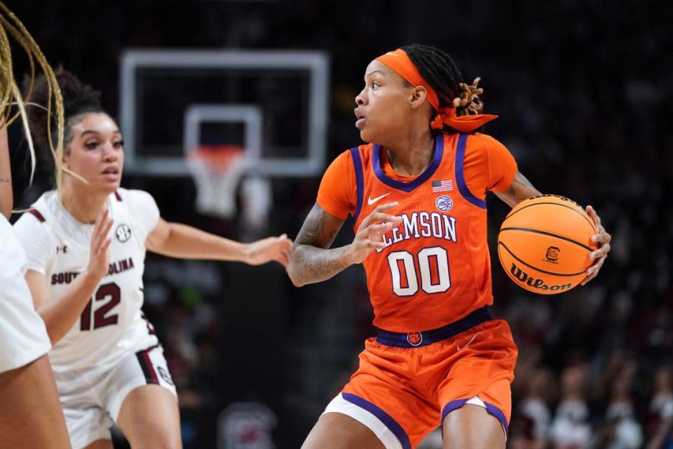 Clemson guard Delicia Washington (00) dribbles the ball against South Carolina guard Brea Beal (12) during their game Nov. 17, 2021, in Columbia.