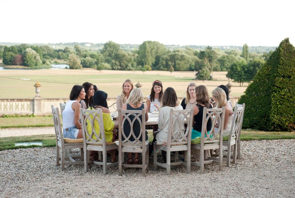 I wanna marry harry group of women sitting outside of a castle