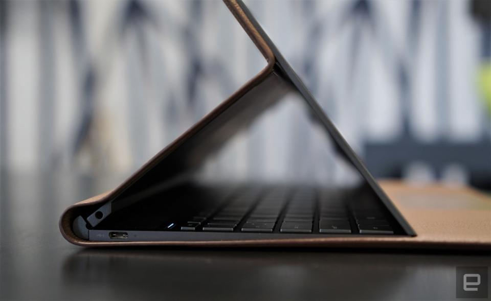 HP Spectre Folio