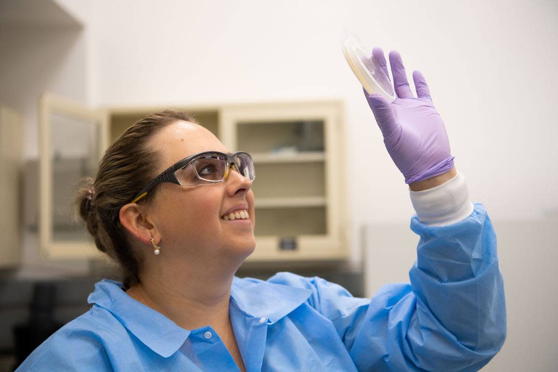 PNNL biomedical scientist Yuliya Farris prepare soils at the Kennedy Space Center as part of a NASA-funded experiment that could shed light on how to grow crops in space.