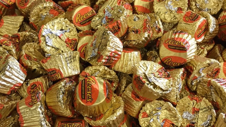 pile of mini Reese's cups