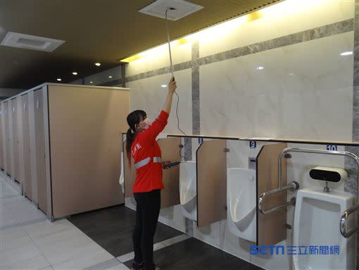 日本第一廁所診斷士Amenity公司提倡「新4K」廁所新視野：經濟、教育、環境、健康。（圖／台鐵局提供）