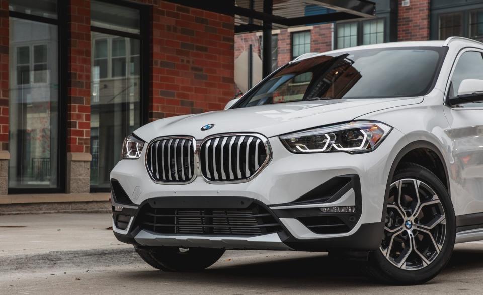 2020 BMW X1 vs. 2019 Audi Q3 in Photos