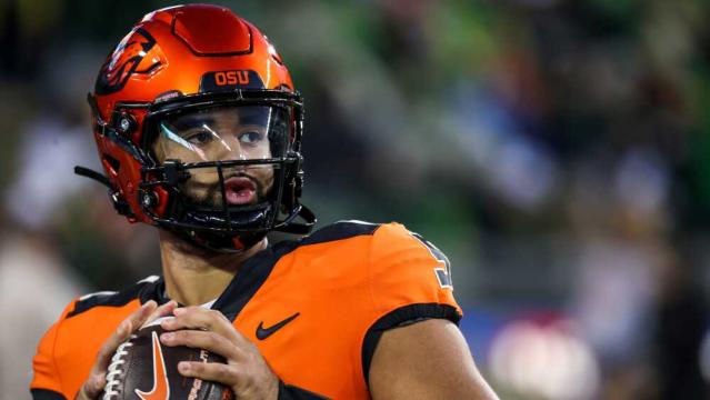 Oregon State QB Uiagalelei, Clemson WR Collins, NC State QB Morris