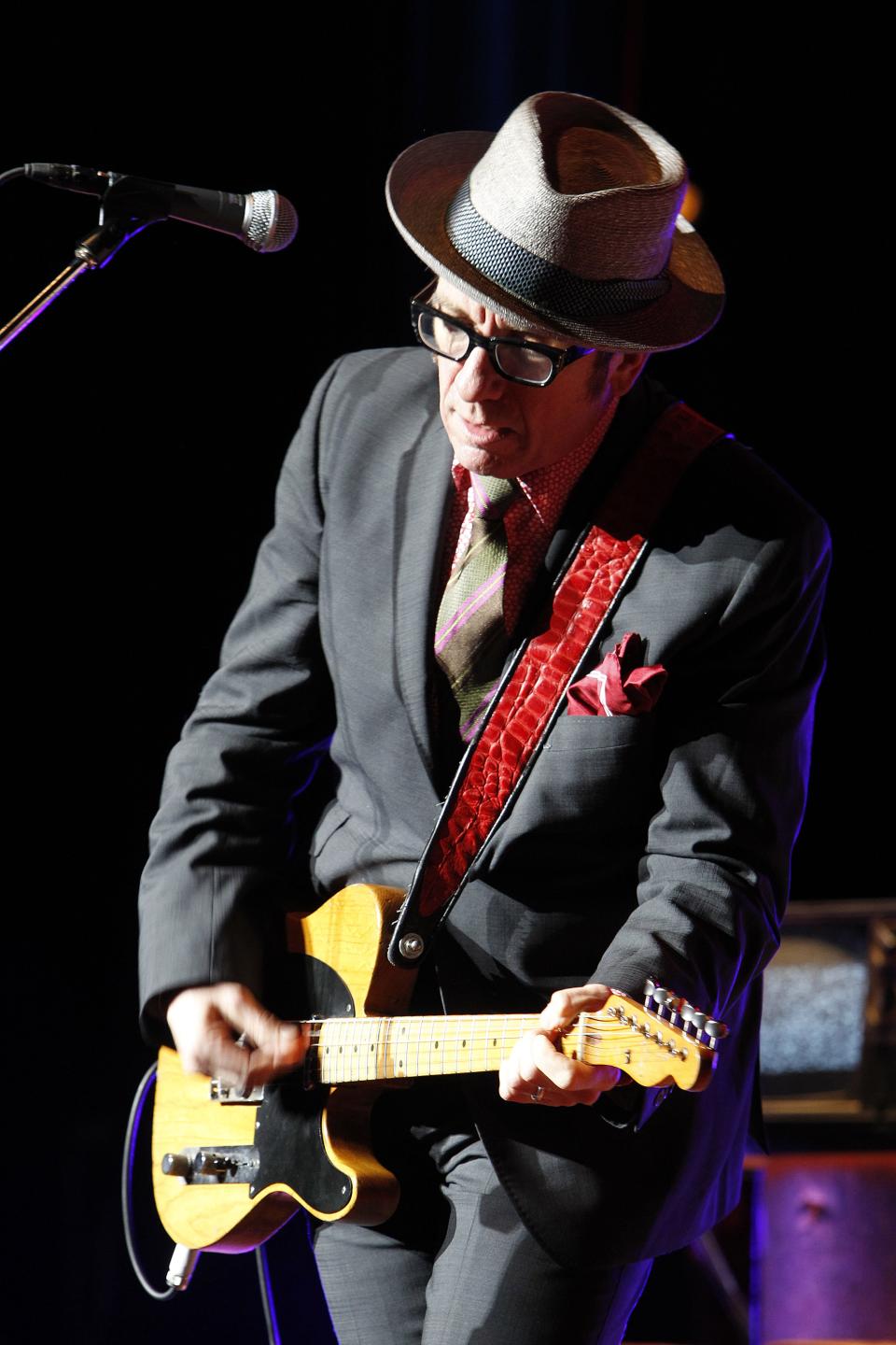 Elvis Costello, shown in 2011, and Daryl Hall will team up for a show at MGM Music Hall in Boston on Sunday night.