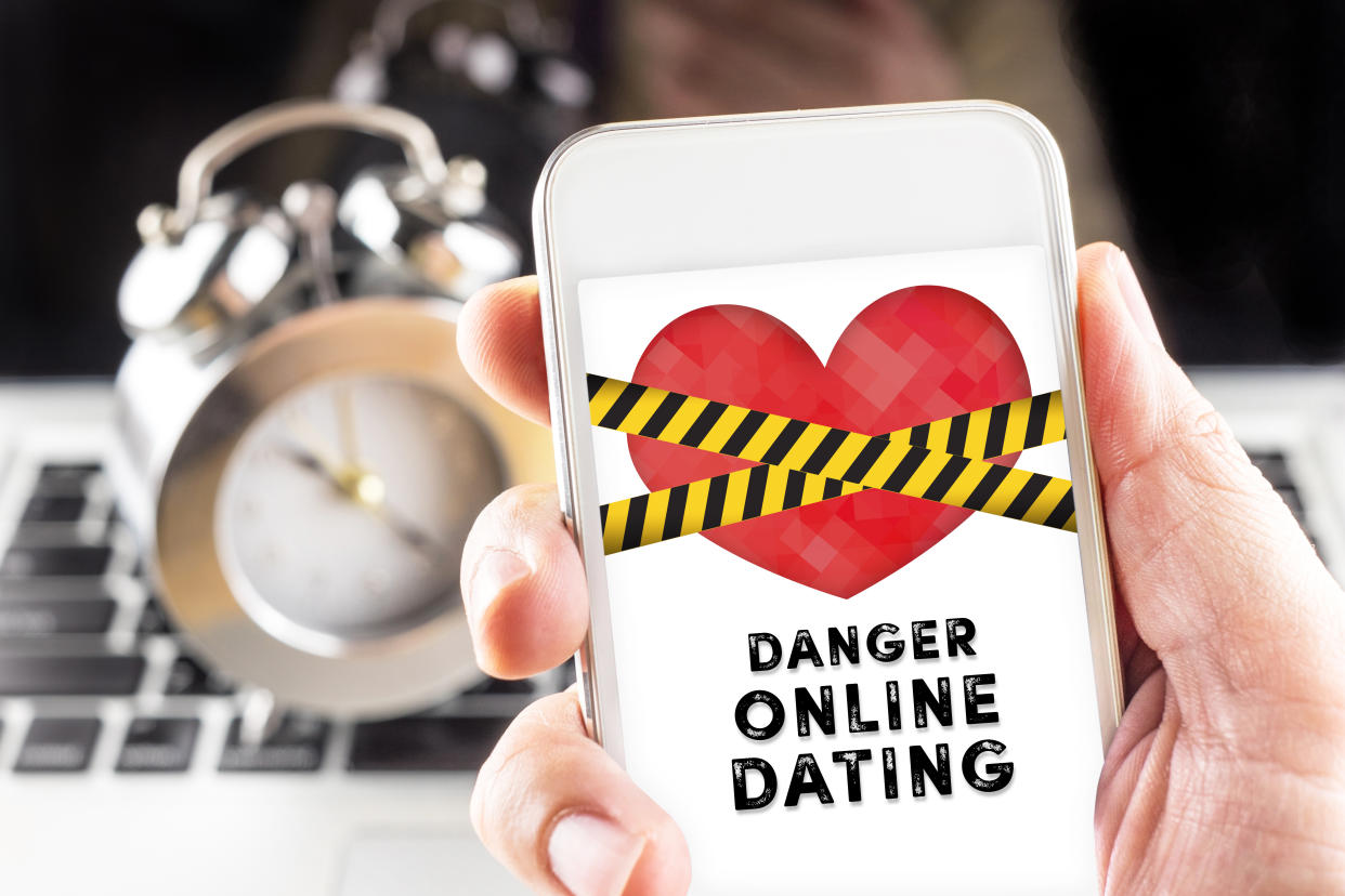 Be careful about moving conversations away from dating websites (Photo: Getty)