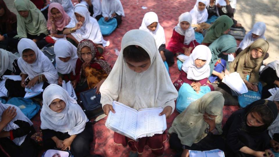 Escolares en Kabul, Afganistán