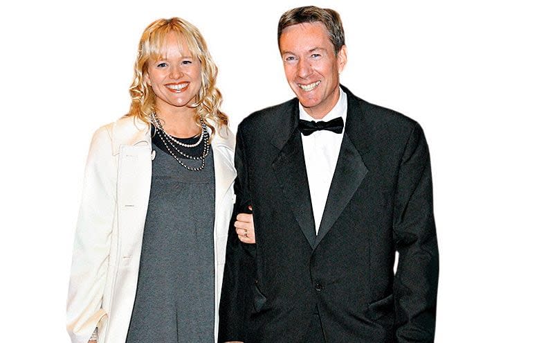 Gardner at an award ceremony with his ex-wife Amanda Pearson in 2007 - Rex