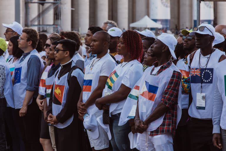 Un centenar de jóvenes de todo el mundo participaron del Not Alone en el Vaticano