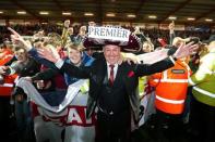 AFC Bournemouth v Bolton Wanderers - Sky Bet Football League Championship - Goldsands Stadium, Dean Court - 27/4/15 Bournemouth chairman Jeff Mostyn celebrates with fans at the end of the match Action Images / Matthew Childs