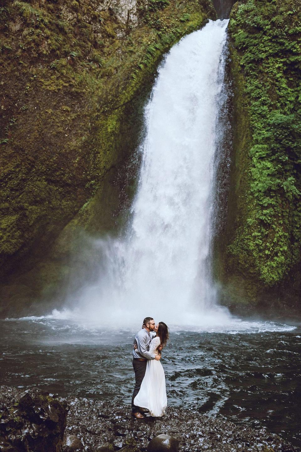 Wahclella Falls, Oregon