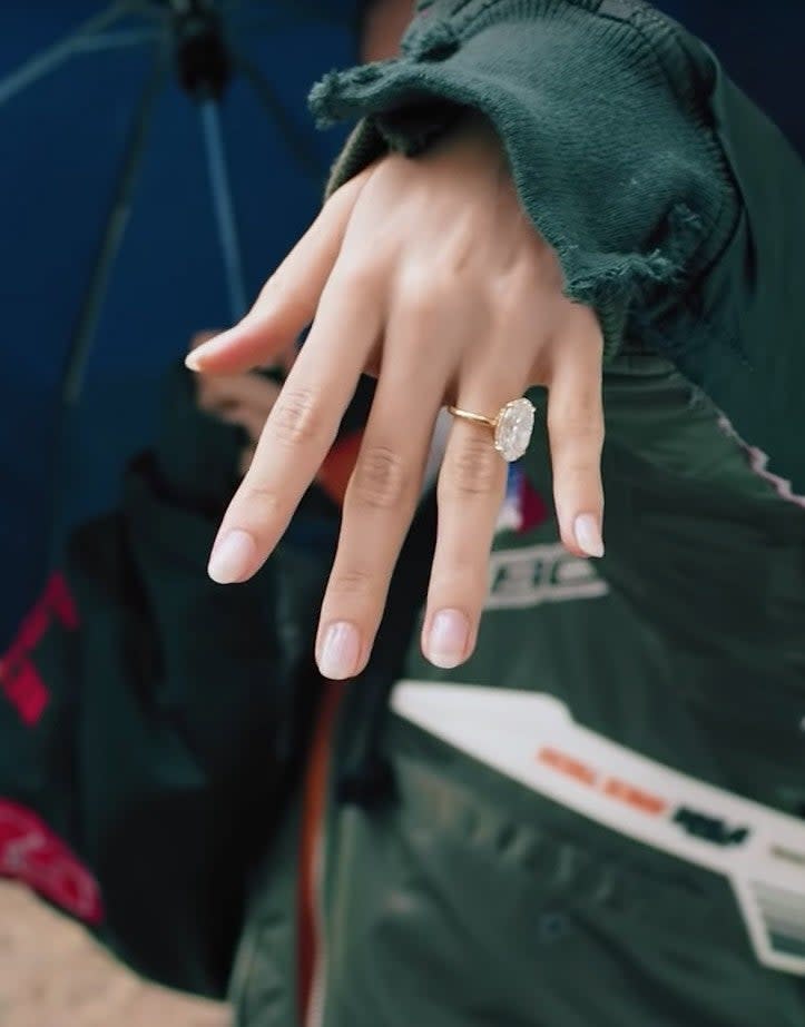 Hailey Bieber engagement ring