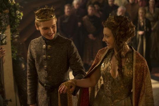 Game of Thrones stars freak out over embarrassing season 1 footage