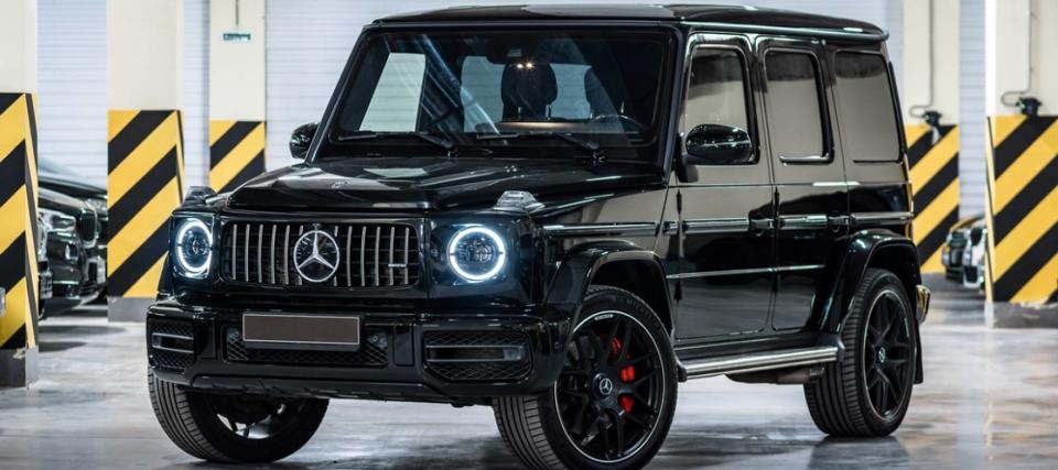 'Crypto bros are hurting': Bruised young investors are now dumping their Mercedes G-Wagons, other luxury cars amid the FTX collapse — but these 3 real assets are still scarce and coveted