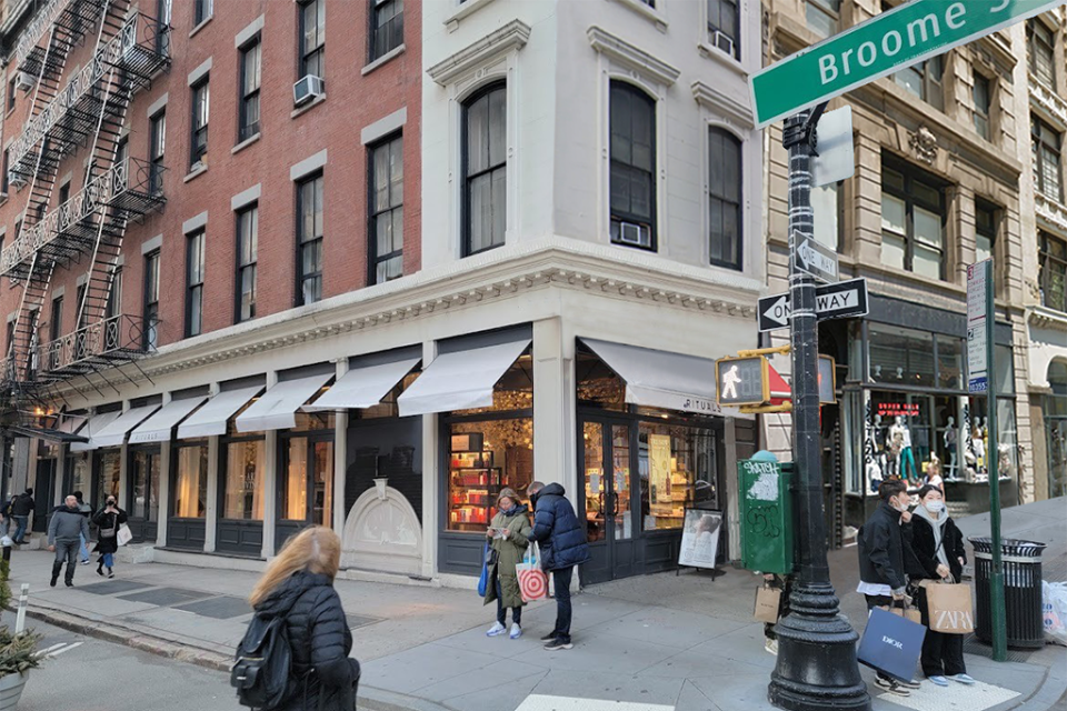 Dolce Vita will occupy the corner space at 489 Broadway. - Credit: Courtesy of Newmark Retail