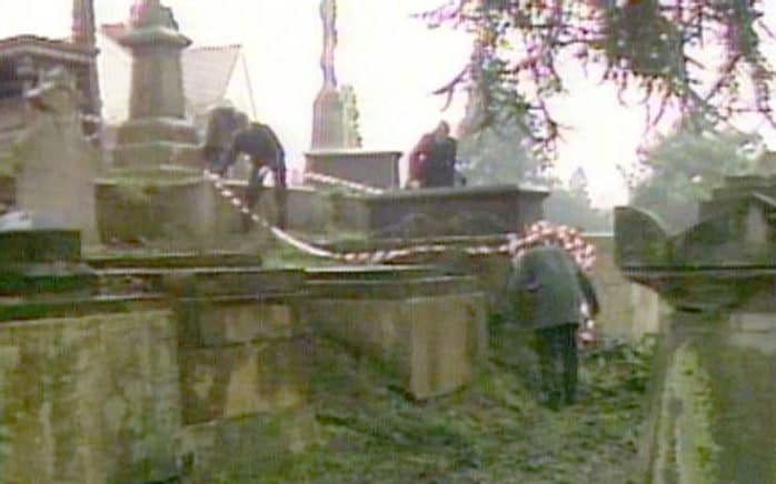 Police search Woodbury Park Road cemetery near Caroline Pierce's house in Tunbridge Wells in 1987 - Kent Police