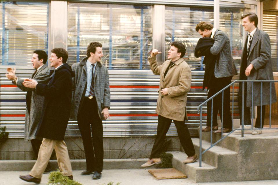 Diner, Steve Guttenberg, Timothy Daly, Daniel Stern, Paul Reiser, Mickey Rourke, Kevin Bacon 1982