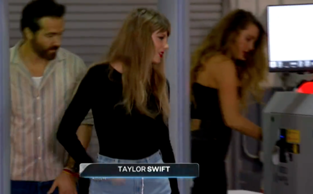 Taylor Swift Sunday Night Football