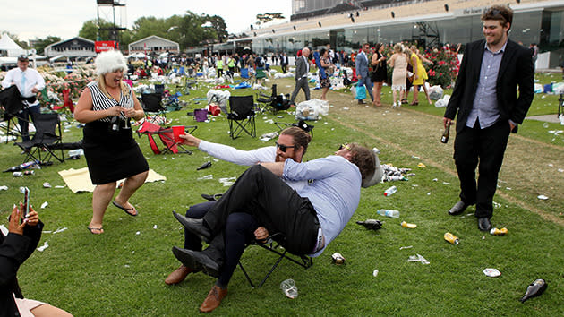 <p>This lawn chair was not meant for two people.</p>