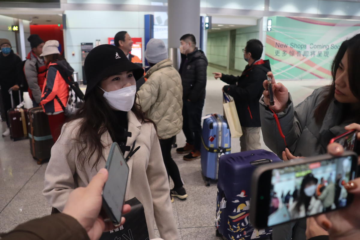 Taiwanese Tourists Visit Beijing on First Day After Group Tour Ban Lifted: Interviews and Reactions