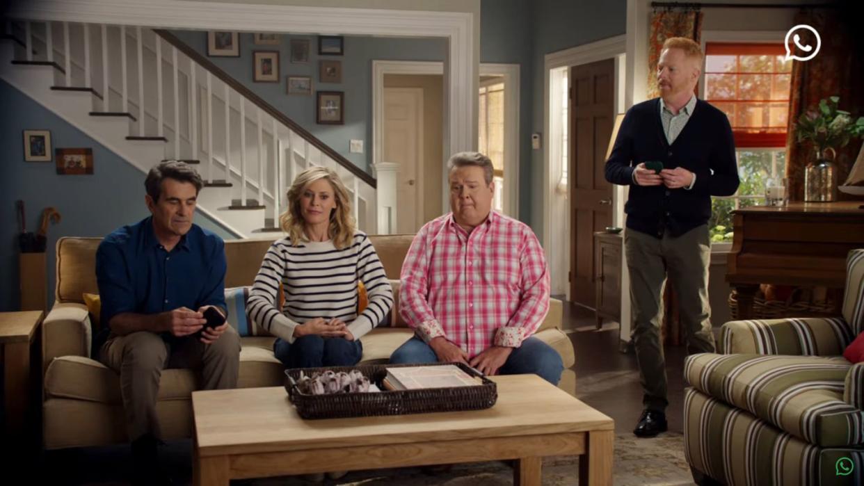 ty burrell, julie bowen, eric stonestreet, jesse tyler ferguson, modern family whatsapp advert