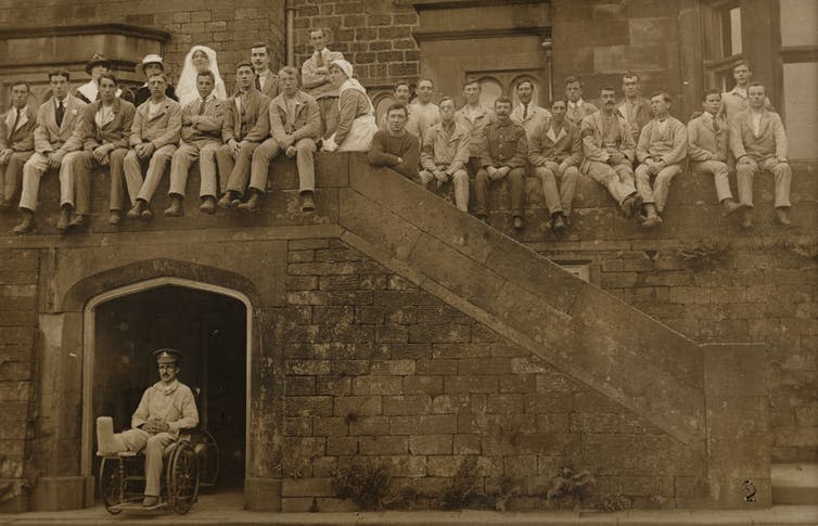 <span class="caption">Longshaw Lodge Convalescent Home for Wounded Soldiers, Grindleford, near Sheffield.</span> <span class="attribution"><span class="source">Tyne & Wear Archives & Museums</span></span>