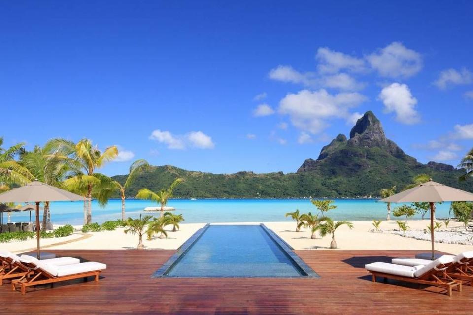 Bora Bora beach villa, French Polynesia