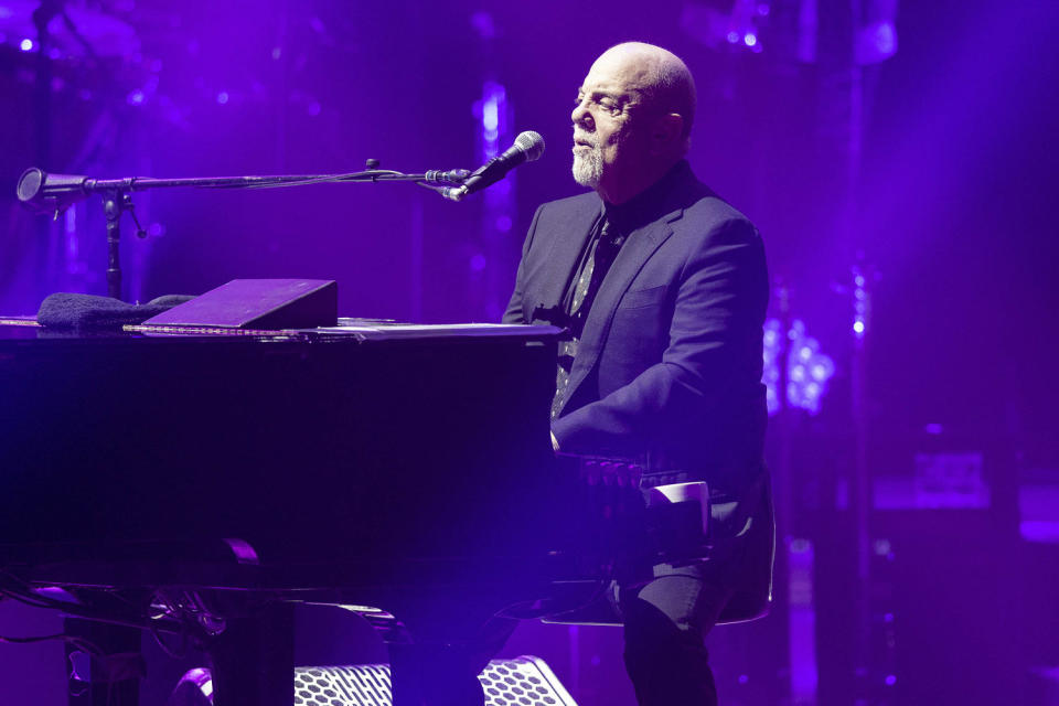 FL: Billy Joel in Concert at The Seminole Hard Rock Hotel & Casino. (Alberto E. Tamargo / Sipa USA via AP)