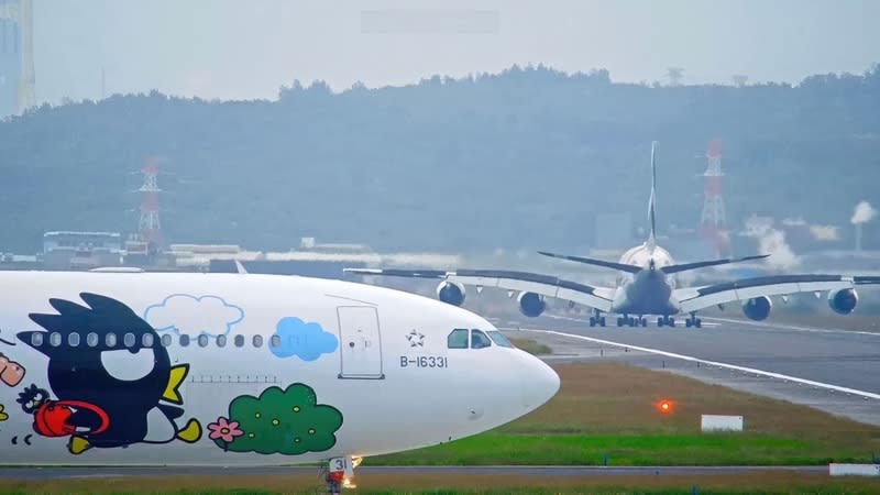 習近平一席話「寶島看一看」 航空雙雄長榮航、華航爆量高飛。資料照片：中央社