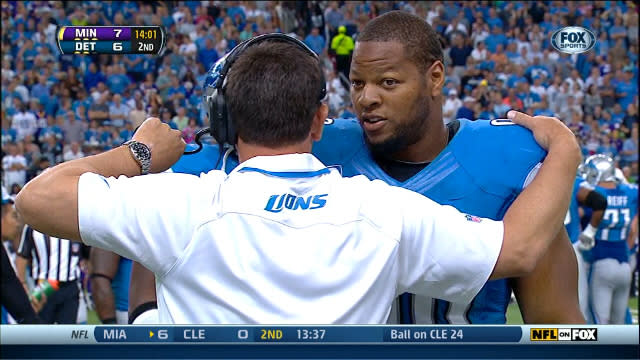 Lions' Ndamukong Suh takes a cheap shot on Vikings player