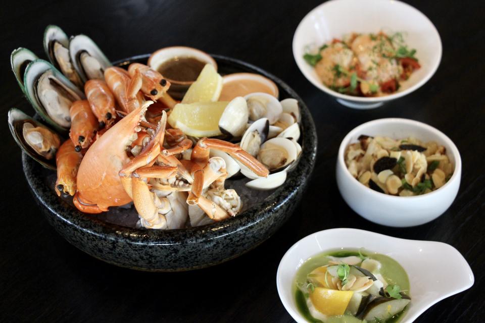 Skai seafood brunch. (PHOTO: Skai)