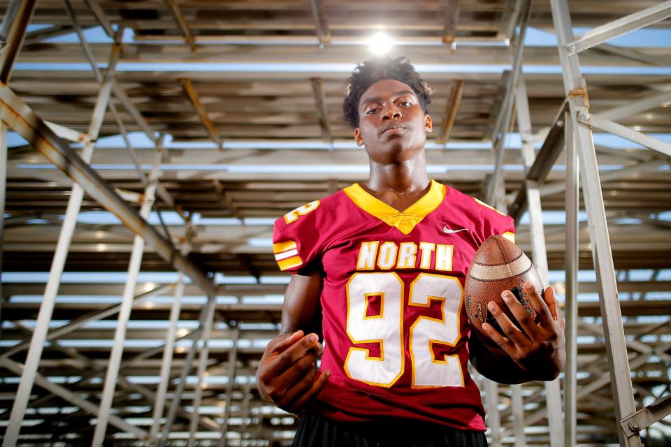 Putnam City North defensive end Jaleel Johnson is one of six defensive players committed to Oklahoma State in the class of 2022.